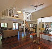Acacia Dreaming At Light On Retreat - Tourism Brisbane
