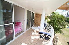 Aaah 2 @ Byron - Tourism Brisbane 1