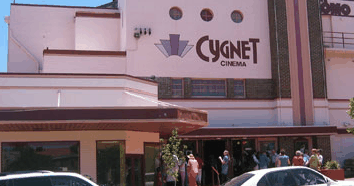 Cygnet Como Cinema - Brisbane Tourism 3
