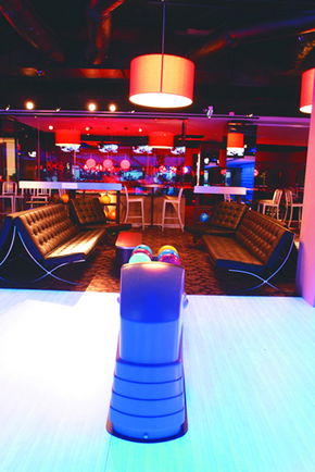 Strike Bowling Bar - King Street Wharf - Tourism Brisbane 3