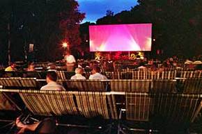 Deckchair Cinema - Tourism Brisbane 2