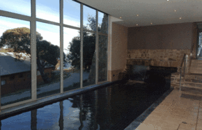 Breathtaker On High Spa Retreat - Tourism Brisbane 0