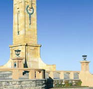 Fremantle War Memorial - Tourism Brisbane