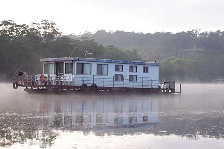 Clyde River Houseboats - Tourism Brisbane 1