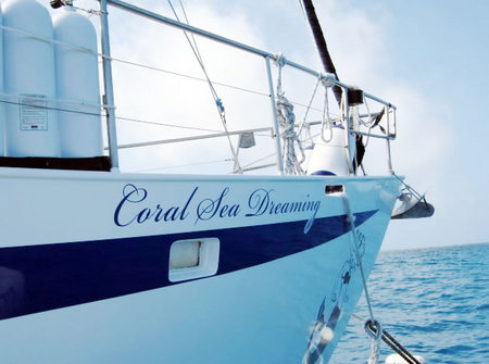 Coral Sea Dreaming Dive And Sail - Tourism Brisbane 2