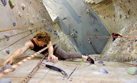 Cliffhanger Climbing Gym - Brisbane Tourism 2