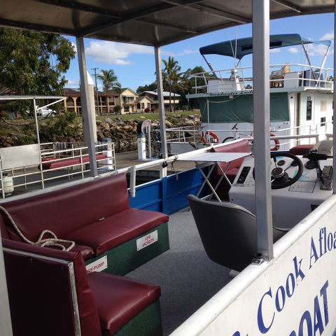Clarence River BBQ Boats - Tourism Brisbane 3