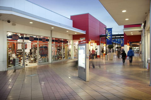 Harbour Town Adelaide - Brisbane Tourism 4