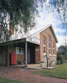 Narrogin Old Courthouse Museum - Tourism Brisbane 0