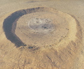 Wolfe Creek Crater National Park - Brisbane Tourism 0