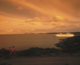 King George Sound - Brisbane Tourism 0