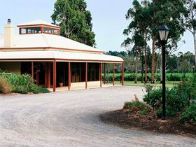 Parri Estate McLaren Vale Cellar Door - Tourism Brisbane 0