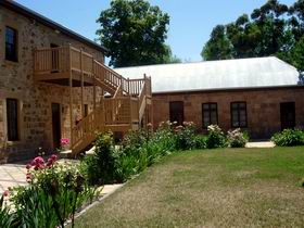 The Hahndorf Academy - Brisbane 4u 0