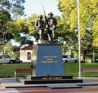 Vietnam War Memorial - Tourism Brisbane