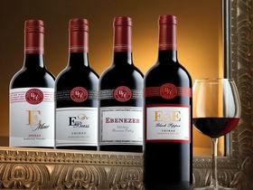 Barossa Valley Estate Winemakers - Brisbane Tourism 0