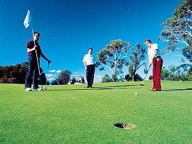Richmond Public Golf Course - Brisbane Tourism 0