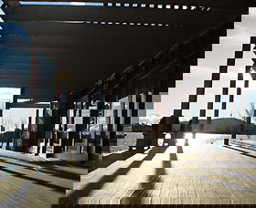 The Boat House By The Lake - Brisbane Tourism 0