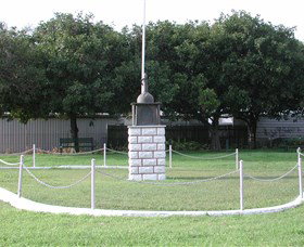 Pinkenba War Memorial - Tourism Brisbane 0