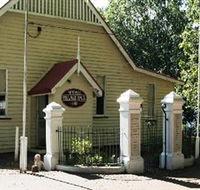 Montville Memorial Precinct - Tourism Brisbane