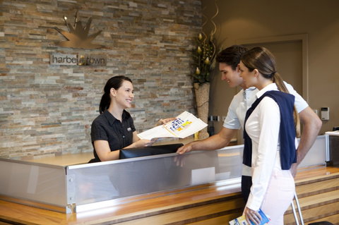 Harbour Town Outlet Shopping Centre - Tourism Brisbane 2