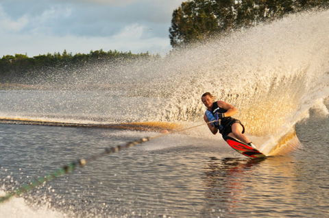 Oz Ski Resort - Brisbane Tourism 2