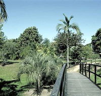 Ingham Memorial Gardens - Tourism Brisbane