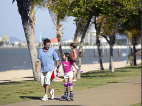 The Strand - Tourism Brisbane 0