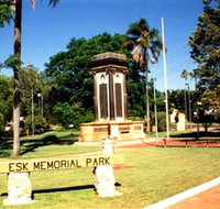 Esk War Memorial and Esk Memorial Park - Tourism Brisbane
