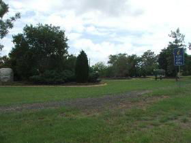 Autumn Park - Brisbane Tourism 0