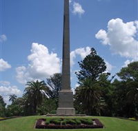 Rockhampton War Memorial - Brisbane 4u