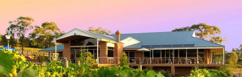 Wild Cattle Creek Estate Winery Restaurant - Tourism Brisbane 5