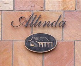 Allinda Winery - Brisbane Tourism 0