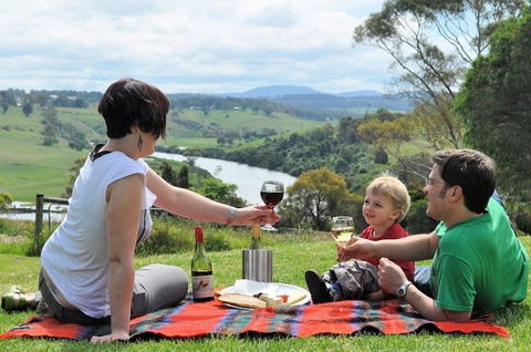 Nicholson River Winery - Brisbane Tourism 8