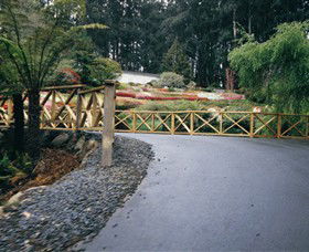 National Rhododendron Gardens - Tourism Brisbane 0
