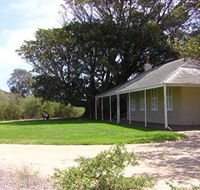 Black Rock House - Tourism Brisbane