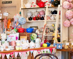 The Berry Tea Shop - Tourism Brisbane 0