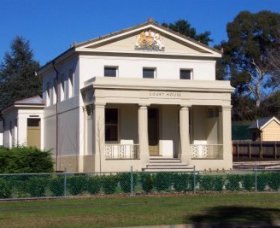 Berry Courthouse - Tourism Brisbane 0