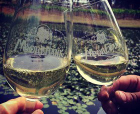 Moorebank Private Vineyard - Brisbane Tourism 0