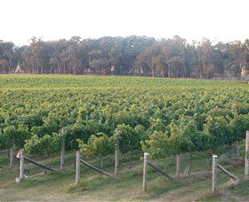 Kooyonga Creek Wines - Brisbane Tourism 6