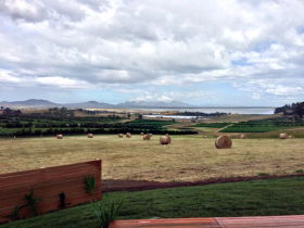 The Hazards Vineyard - Devil's Corner - Tourism Brisbane 0