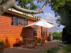 Brook Eden Vineyard - Brisbane Tourism 0