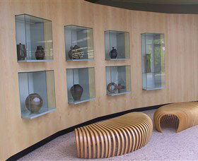 Bathurst Regional Art Gallery - Brisbane 4u 0