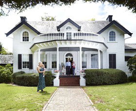 Mulberry Hill - Brisbane Tourism 0