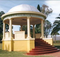 Kingaroy Soldiers Memorial Rotunda - Tourism Brisbane