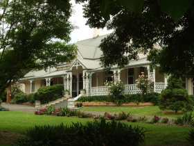Harrow Gardens - Tourism Brisbane 1
