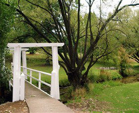 Alma Park - Brisbane Tourism 2