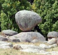 Balancing Rock - Brisbane Tourism