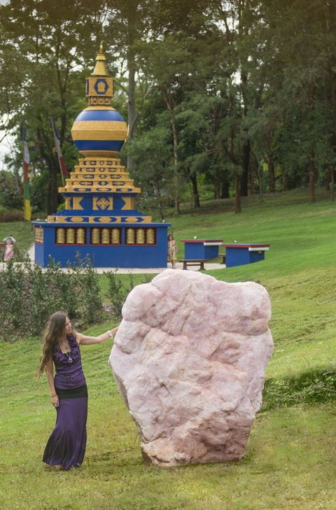 Crystal Castle & Shambhala Gardens - Brisbane Tourism 9