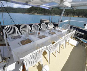 A Luxury Yacht On Sydney Harbour - Tourism Brisbane 4