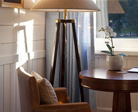 East Coast Lounge - Tourism Brisbane 4